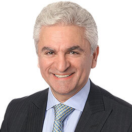 ممثل شركة مجموعة الخليج للتأمين / السيد بيجان خوسروشاهي